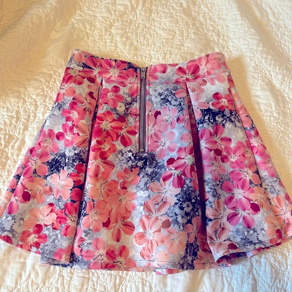 Floral Bethany Mota Skirt - Picture 2 of 4